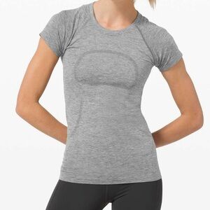 Lululemon Swiftly Tech Short Sleeve 2.0